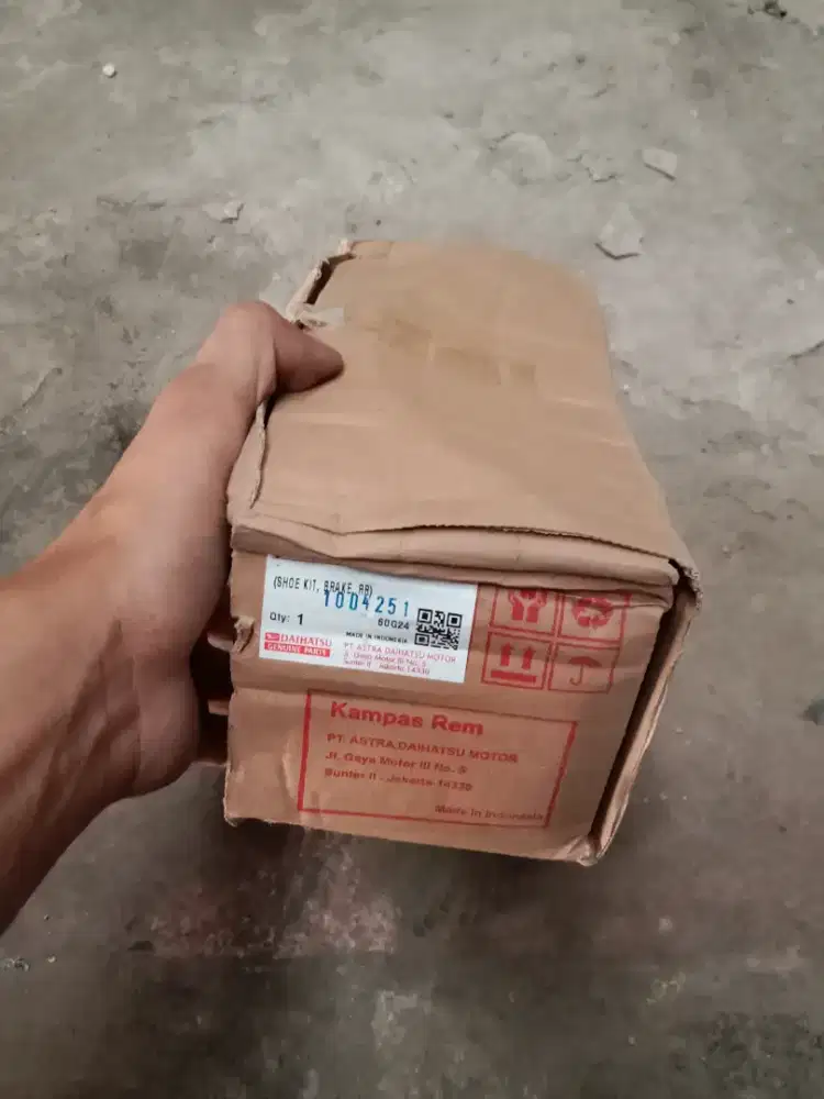 kampas rem belakang calya/sigra ori 100%