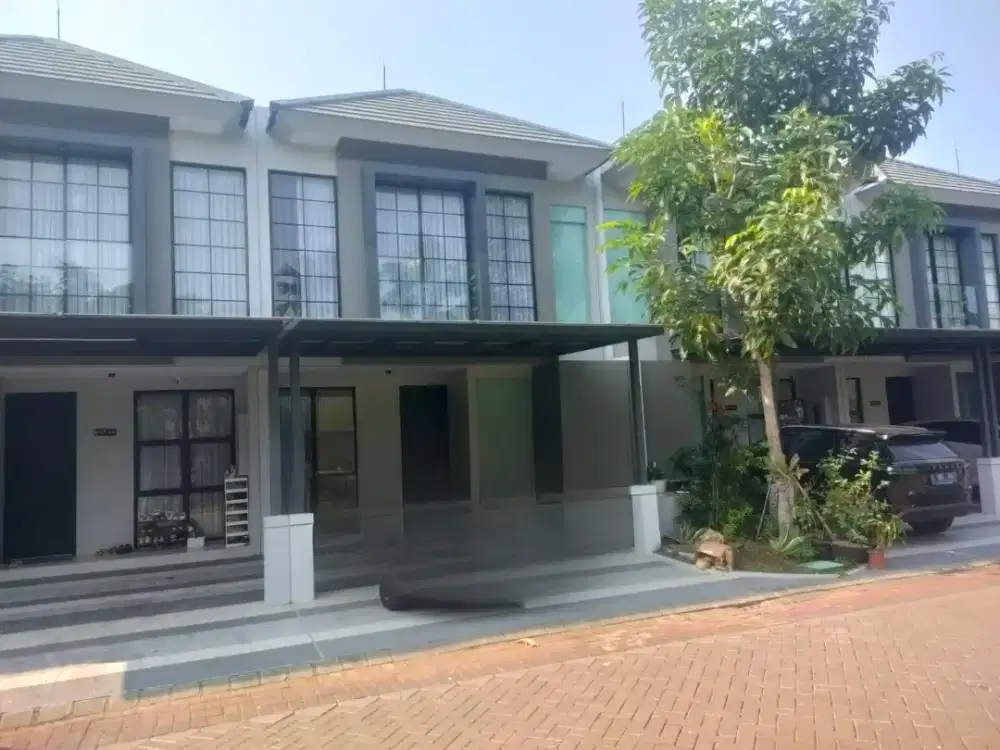 DISEWAKAN 
Baru full furnished Pakuwon City