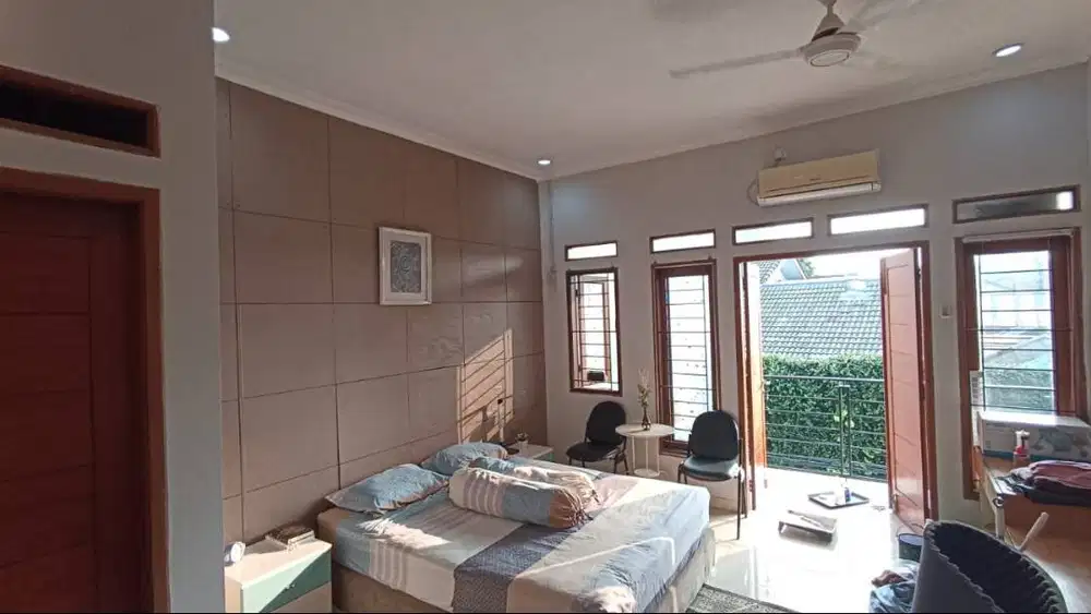 Indekost Executive 35m2 Pusat Kota - Deket Halte Busway