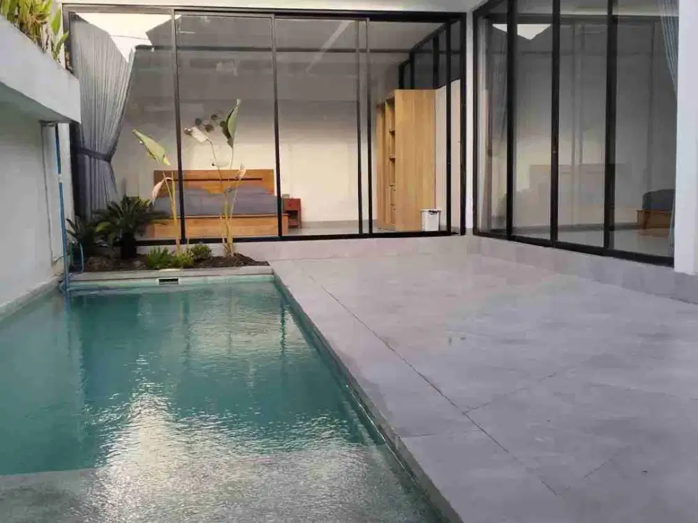 Villa beachside jalan pengembak  Sanur bali