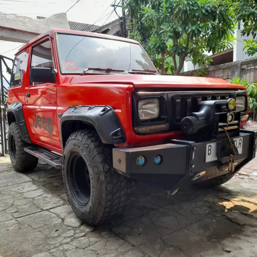 DAIHATSU FEROZA 1995 SIAP PAKAI