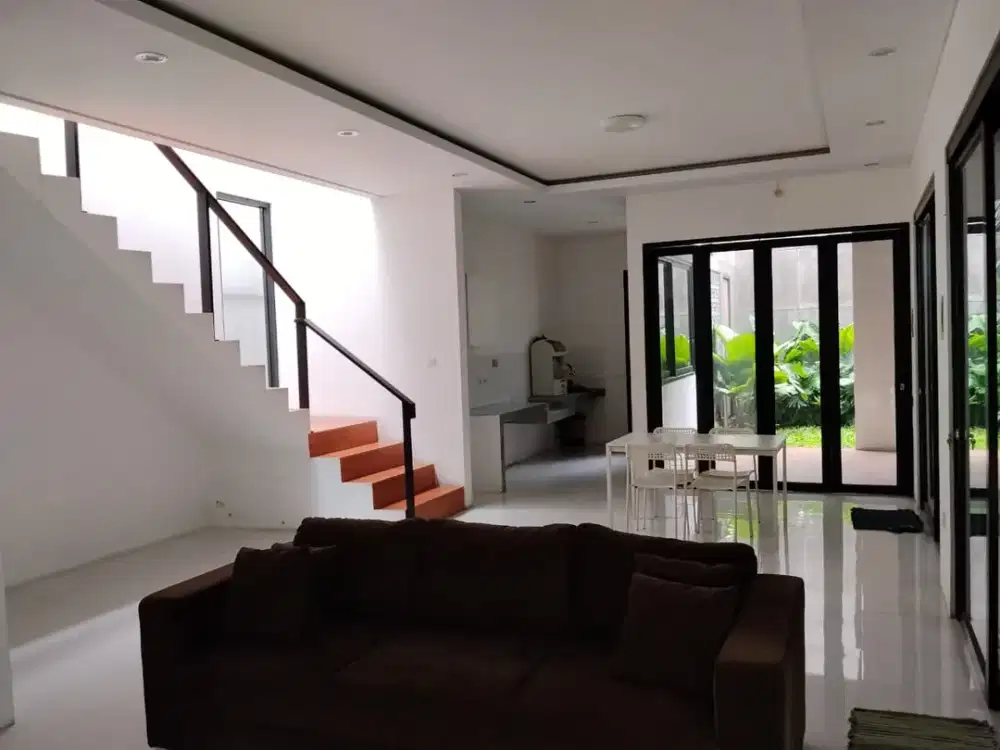 Rumah Bagus Semi Furnish Siap Huni di Sukaluyu Bandung
