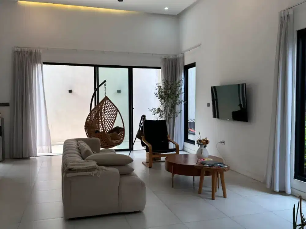 Jual Cepat Rumah 2 Lantai Siap Huni Furnish di Mekarwangi Bogor