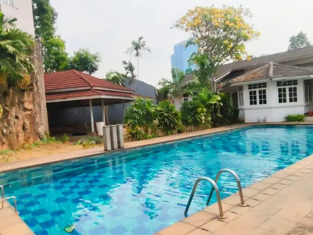 Rumah di Kawasan Segitiga Emas Menteng Dalam, Tebet  Jakarta Selatan