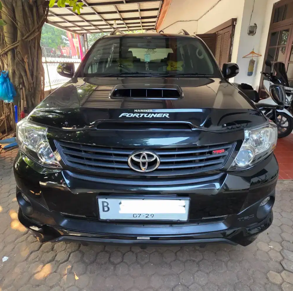 《KM 50 RB》Toyota fortuner 2015 / 2014 TRD VNT ANTIK