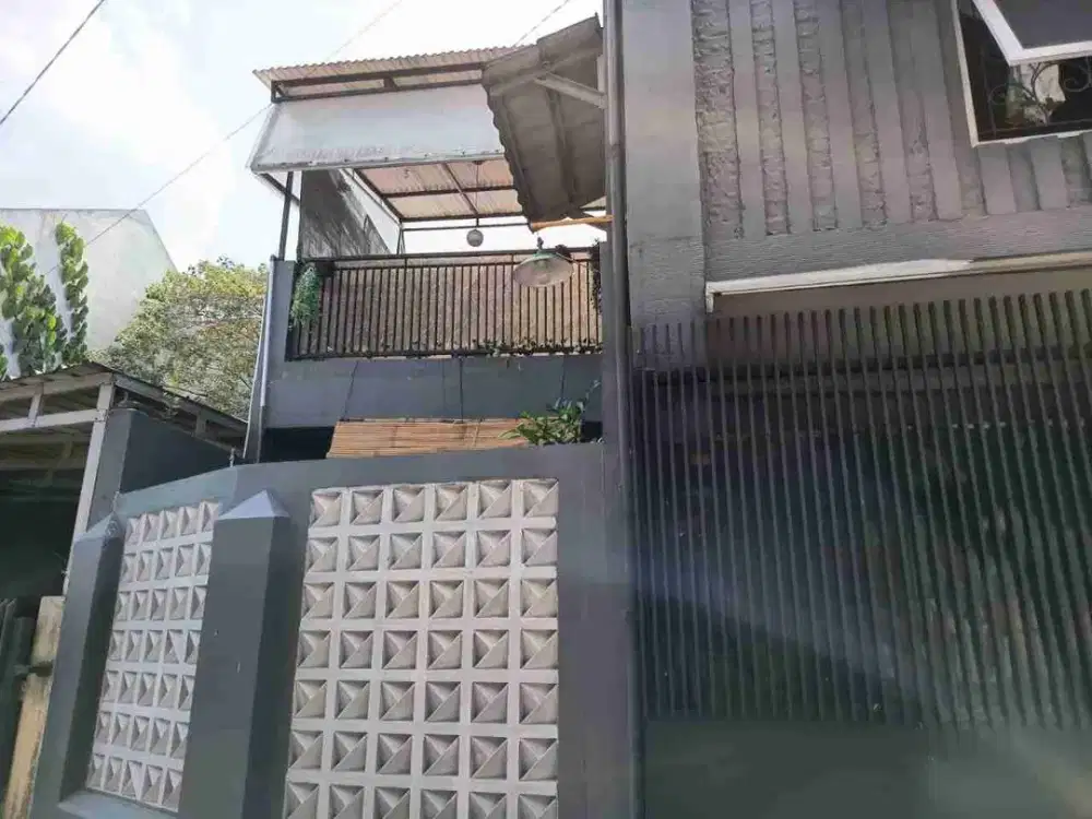 Rumah minimalist Siap Hunni cihanjuang Cimahi