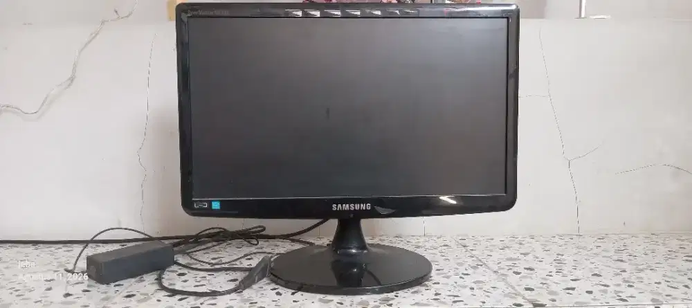Monitor samsung 17in murah
