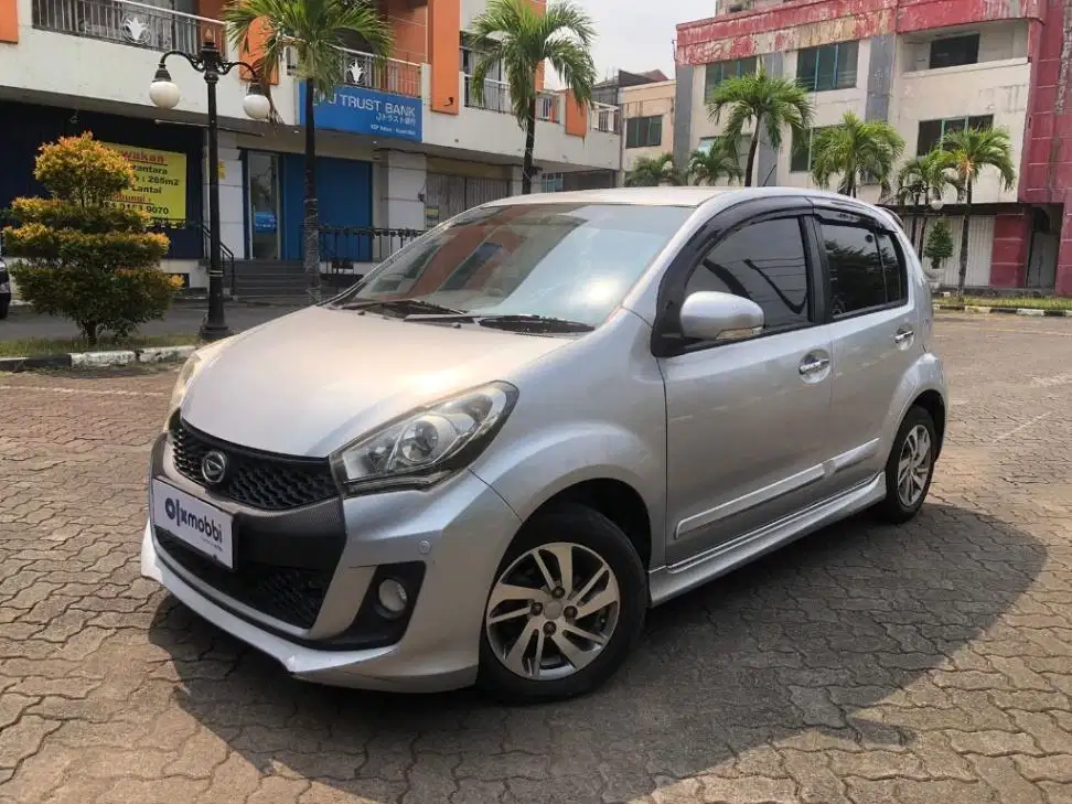 Garansi 1 Th - Daihatsu Sirion 1.3 D Bensin AT 2015 Silver