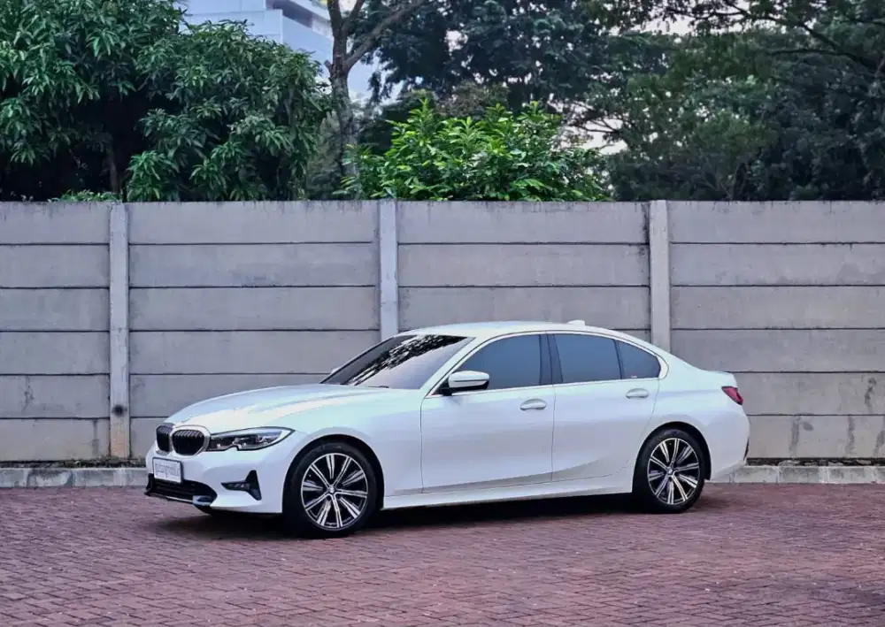 New Model ! BMW 320i Sport G20 2022