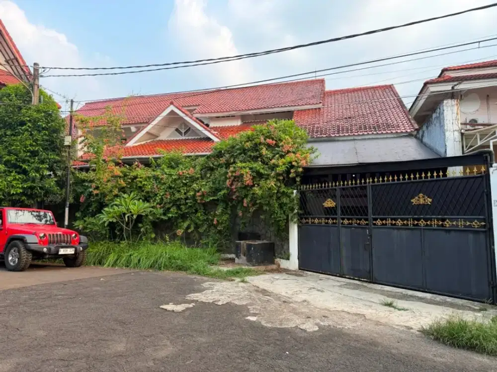 Rumah Qozy 4+1Kt di Jl Puncak Pes 8 Komp Bukit Cinere Indah