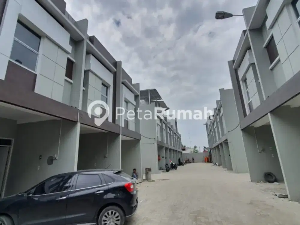 DIJUAL TOWN HOUSE JALAN PUKAT BANTING V KOMPLEK MANDALA MANSION - MEDAN TEMBUNG (lisa & Indra)