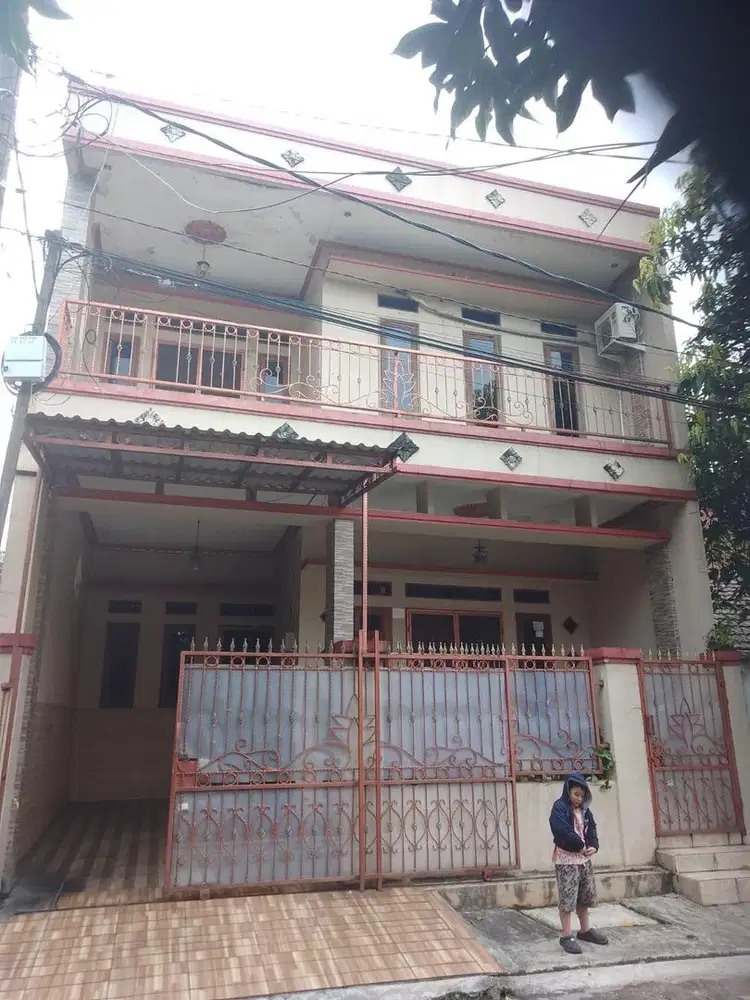 Dijual cepat rumah 2 lantai di ciledug tangerang