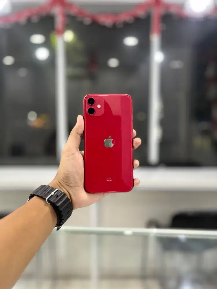iPhone 11 256Gb iBox