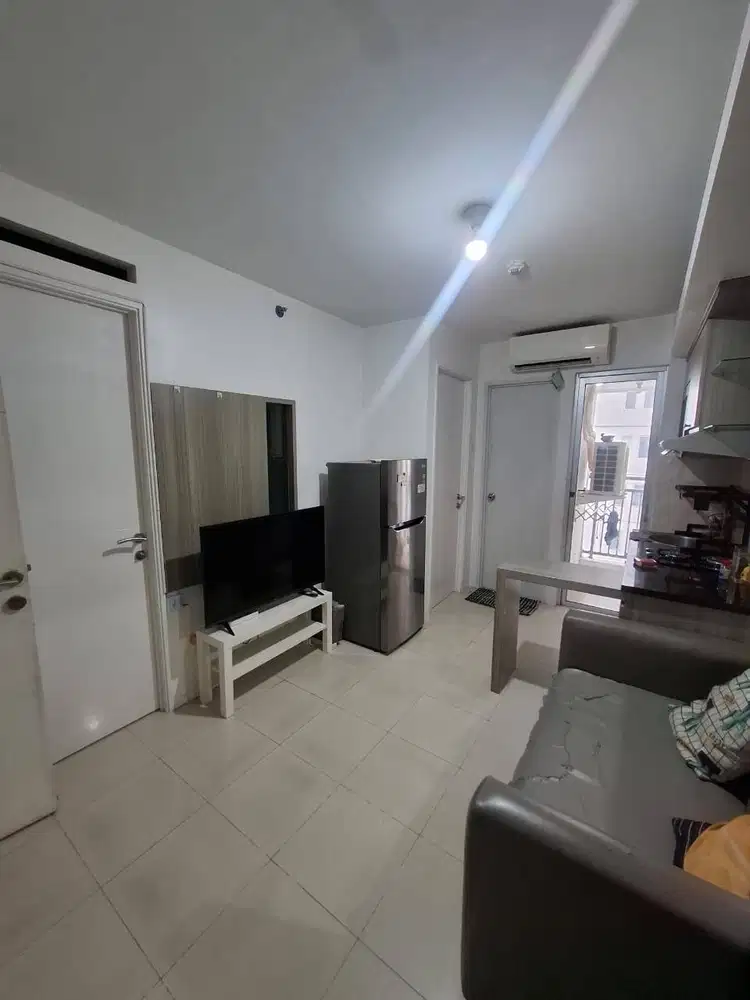 SEWA APARTEMEN BASSURA CITY