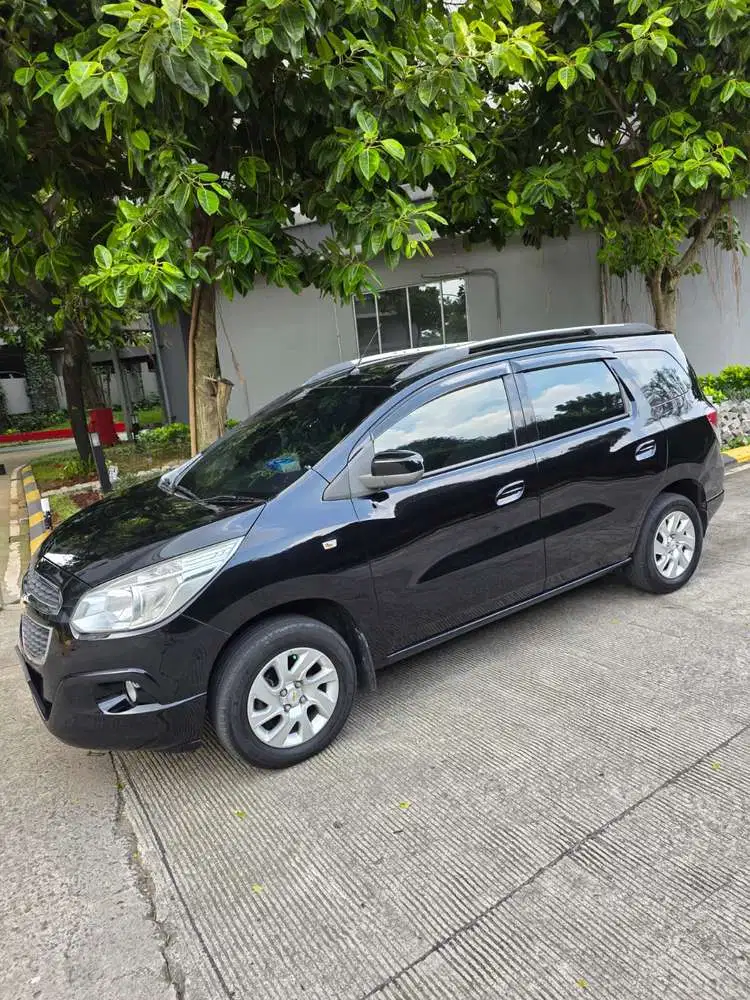 Individu Hanya Cash - Chevrolet Spin LTZ AT 2015