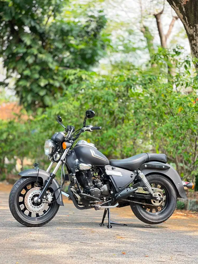 BENELLI MOTOBI EFI 200 HITAM 2023 KM 7K PAJAK PANJANG LIKE NEW