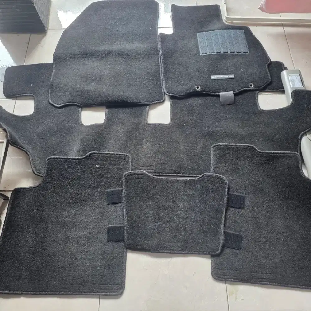 Karpet Original Mobil Mitshubishi Destinator
