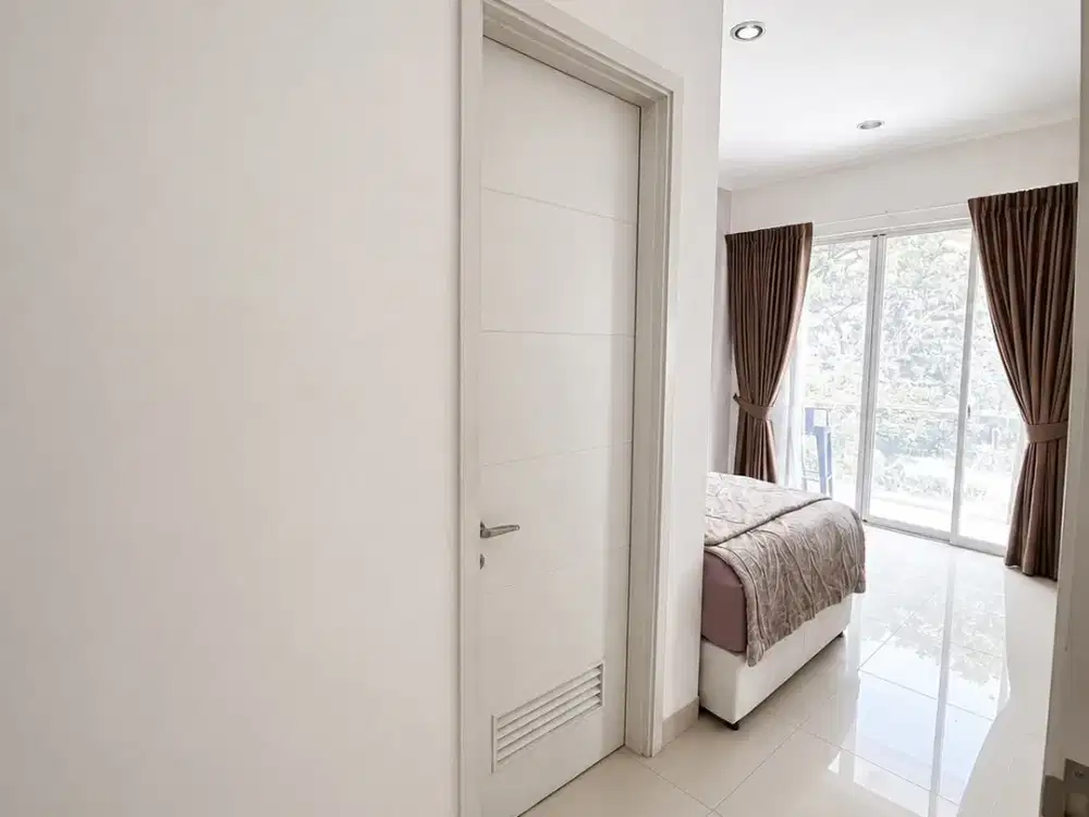 Rumah di Cluster Australia Green Lake City 2 Lantai Renov Full Bangunan 8X15 (Lb103)