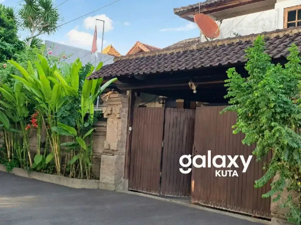 DIJUAL RUMAH KAWASAN STRATEGIS DEKAT KAMPUS DAN RUMAH SAKIT DI SERMA GEDE DENPASAR