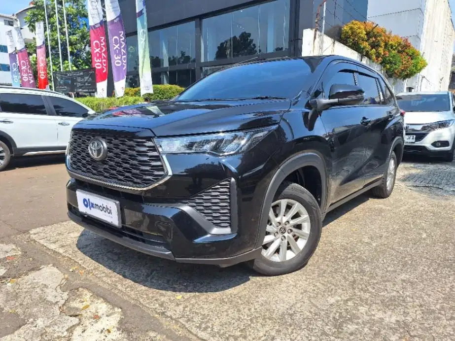 Pajak Panjang - Toyota Kijang Innova 2.0 Zenix V CVT Bensin-AT 2023
