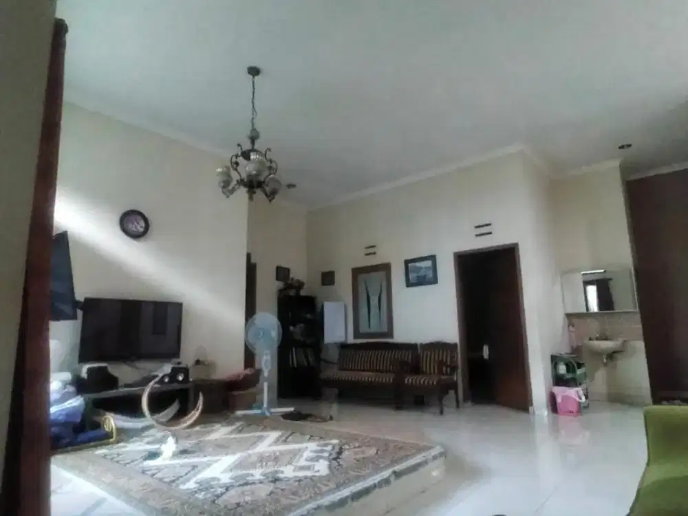 Dijual Klinik dan Rumah Tinggal di Pusat Kota Cicalengka Kabupaten Bandung