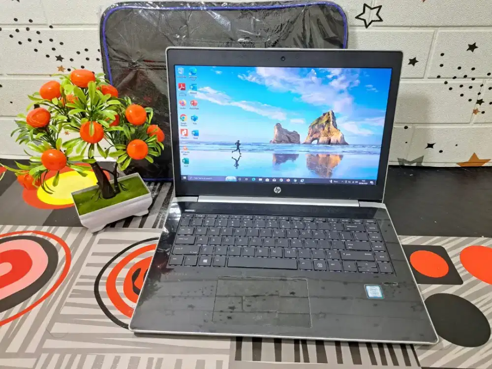 Core i5 gen 7 ram 4 SSD 128 GB slim siap pakai ngebut