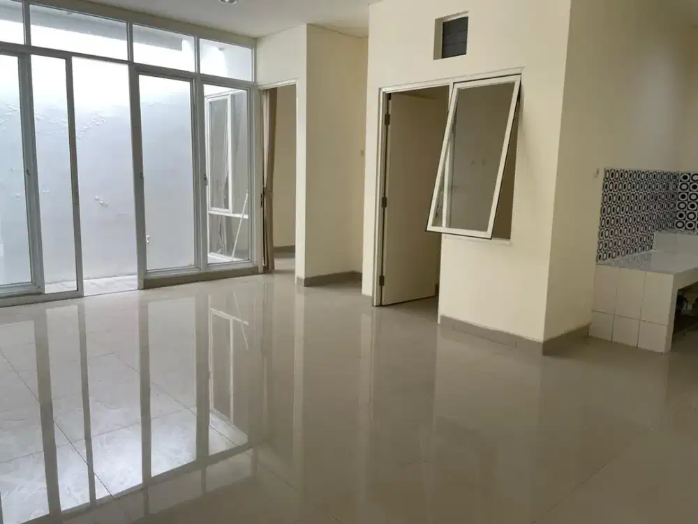 DIJUAL! RUMAH 2 Lantai Sudah Renovasi di Cluster Adara Kota Harapan Indah Bekasi