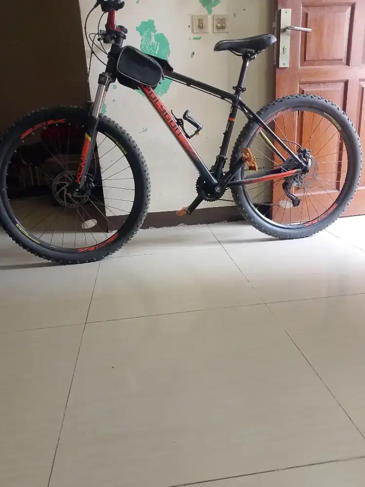 Sepeda MTB Polygon Premier 5