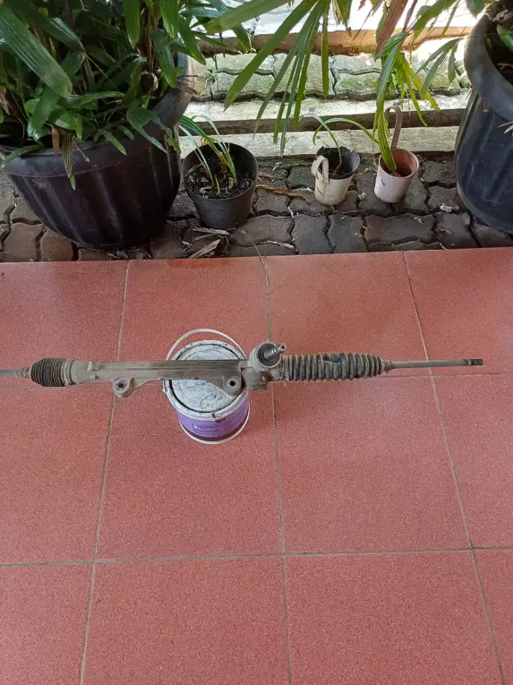 Rek stir daihatsu sigra