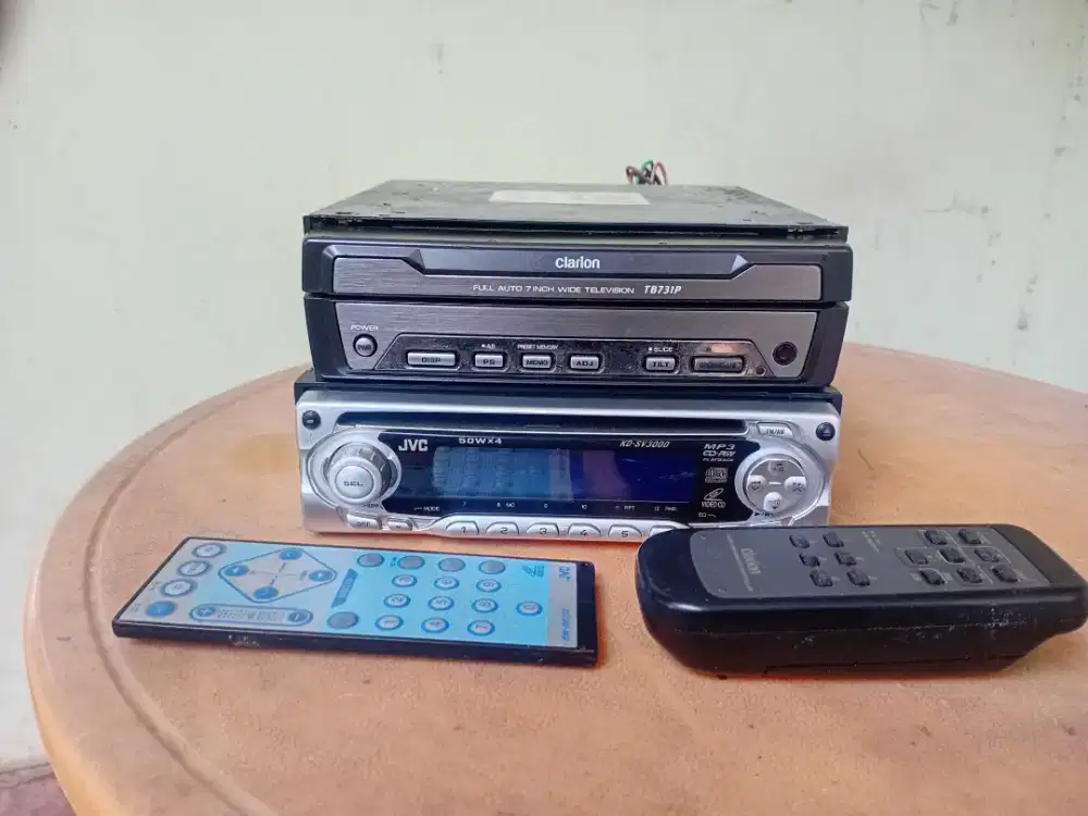 Head unit single DIN