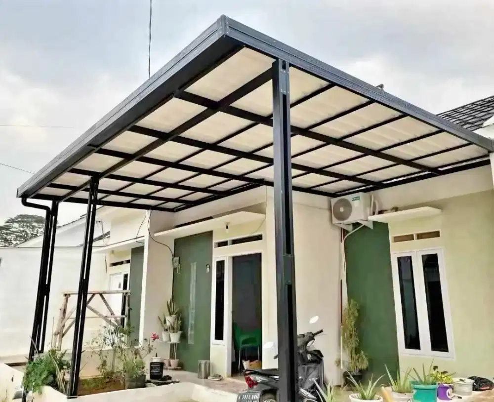 Kanopi baja ringan dan garasi
