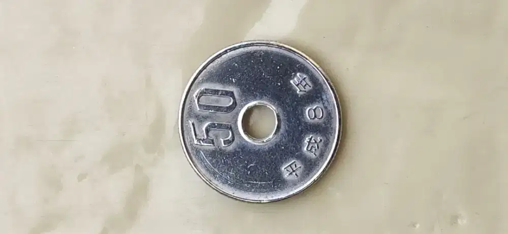 Liontin Co*in Keberuntungan No.8 Year 1908