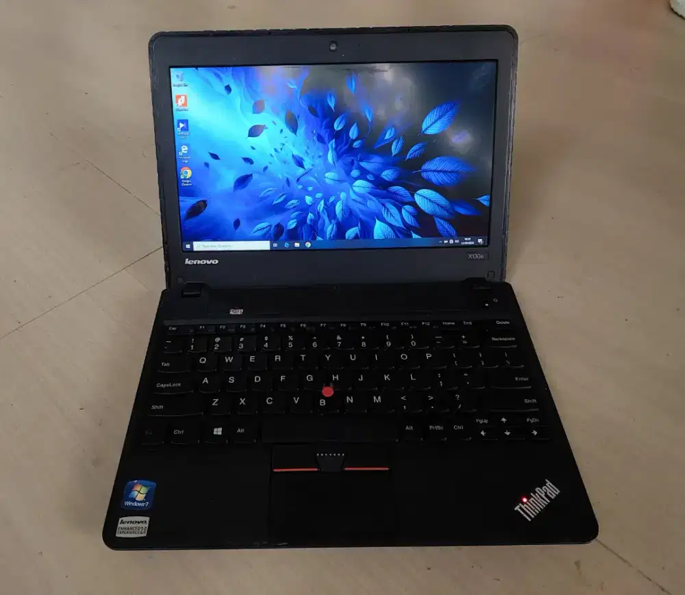 Laptop Lenovo Thinkpad X130e AMD Radeon layar 12 Inch