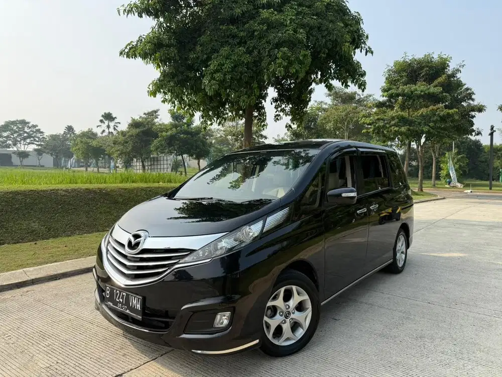 Mazda Biante 2.0 Skyactiv 2014 Hitam