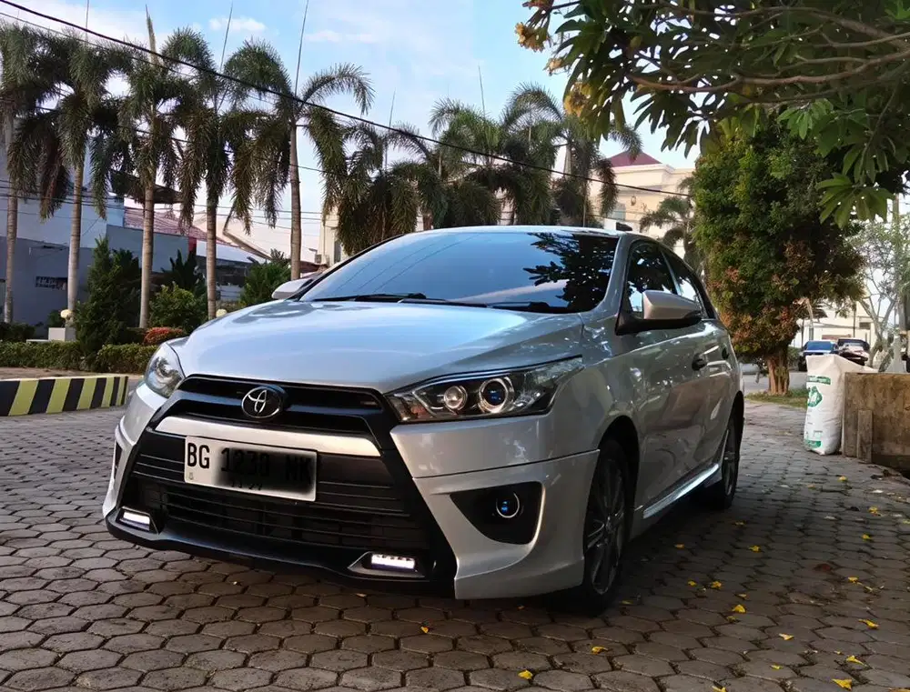 Toyota Yaris S TRD matic 2014 km rendah Full Orisinil Mulus terawat