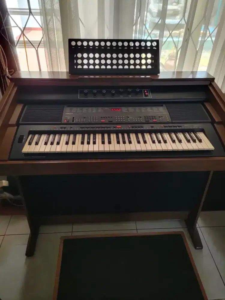 Jual keyboard Yamaha PSR 400