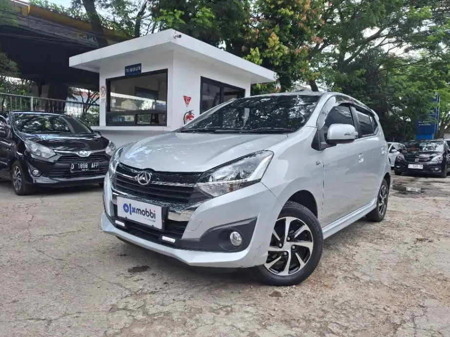 DP MURAH Daihatsu Ayla 1.2 R Bensin-AT 2020 Silver CUBCD