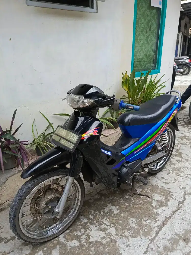 Kawasaki Blitz R lengkap antik jarang ada