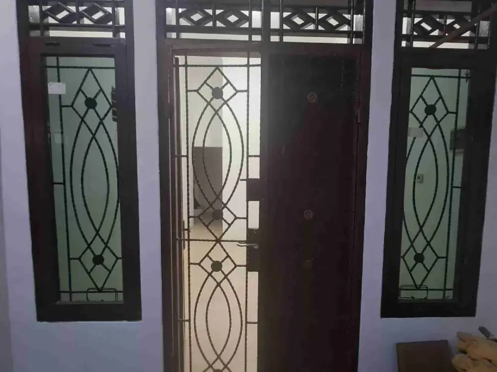 Rumah Menceng