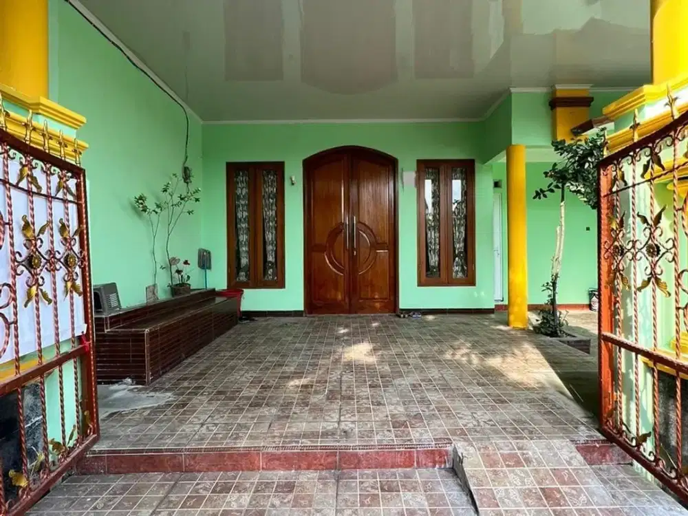 Dijual Rumah Luas 172m², 3KT + Musholla di Taman Harapan Baru Bekasi