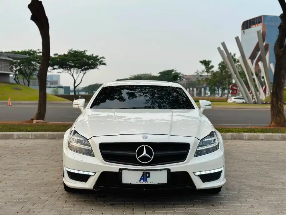Mercy CLS 350 AMG AT 2013 Good Condition