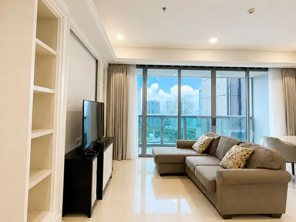 For Rent. Anandamaya Apartment 2Br High Floor. Near MRT Station