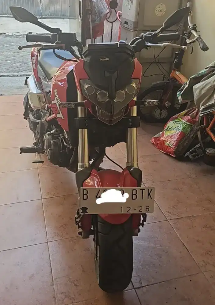 Motor Beneli TNT 135