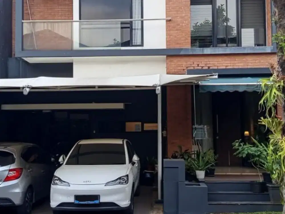 Rumah Asri di Cluster Discovery Flamine Dekat RSPI Bintaro