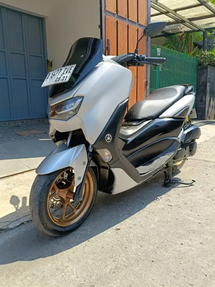 Yamaha New NMAX Non ABS THN 2021 Silver.