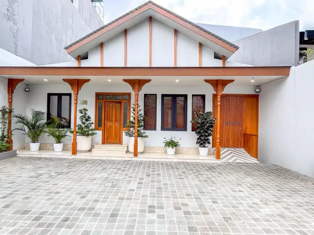 DIJUAL DAN DISEWAKAN HOUSE / OFFICE - [KEBAYORAN BARU] BRAND NEW 1,5 Lantai