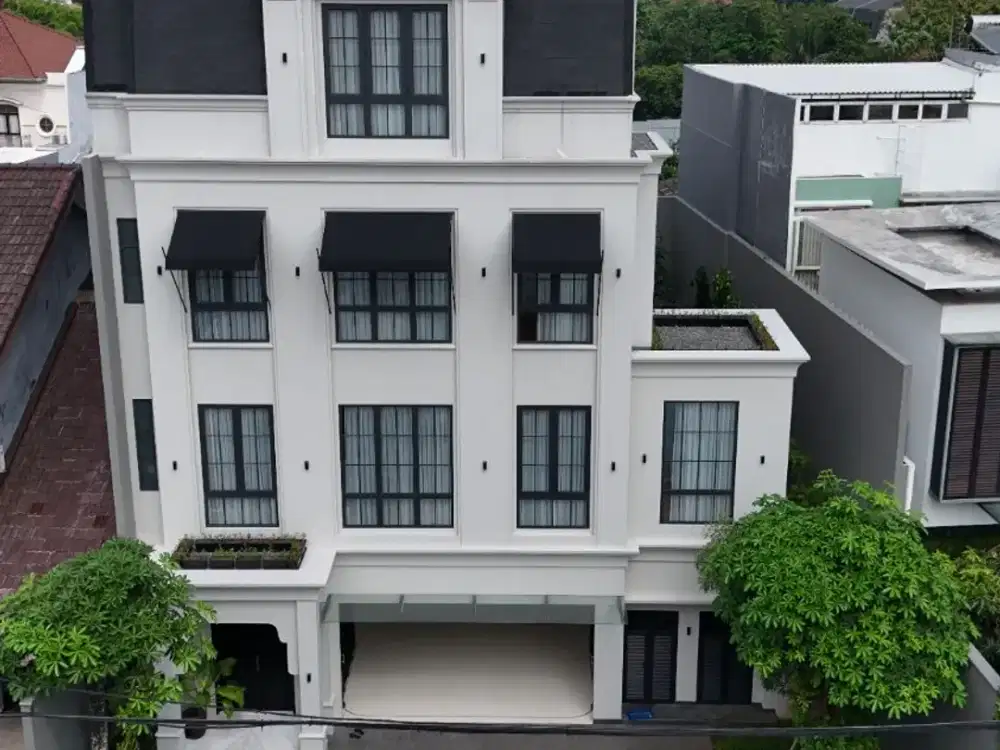 Dijual rumah brand new 338m2 di senopati kebayoran baru jaksel