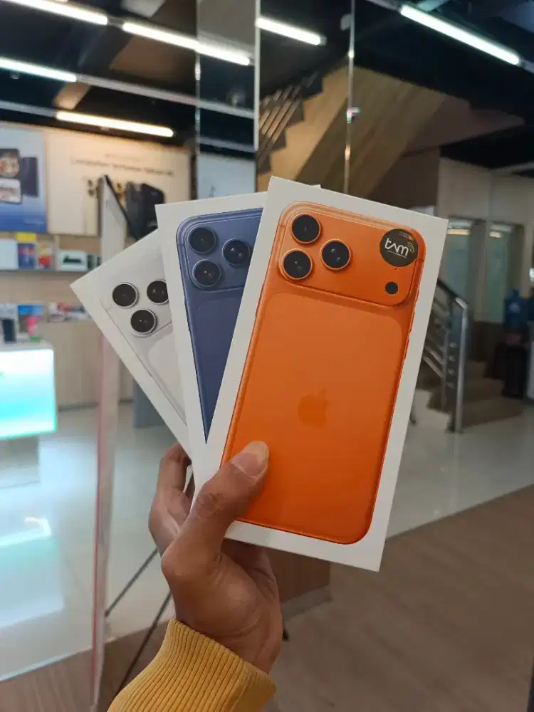 iPhone 17 Pro 256GB Free Adaptor 20W Cicilan 0% New Segel Resmi