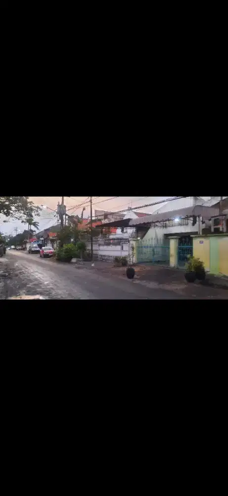 Rumah dijual pucang adi