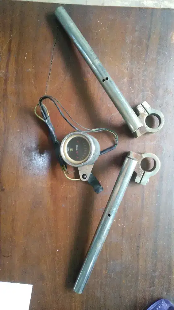 Stang jepit / clip on dan indikator bensin CB /GL 100